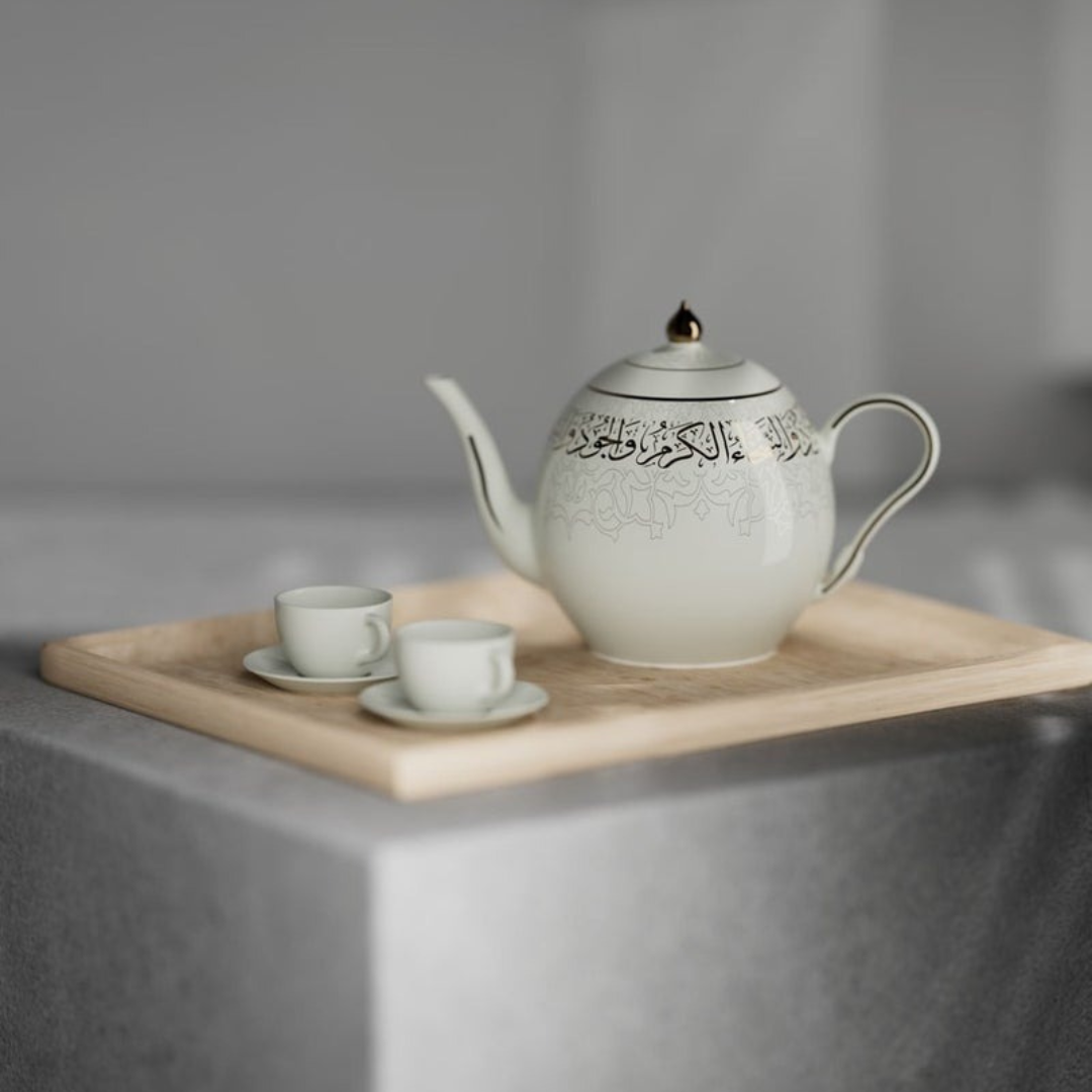 Elegant Arabic Calligraphy Thermo Teapot 1 Ltr with Traditional Refill Design Premium Cultural Craftsmanship